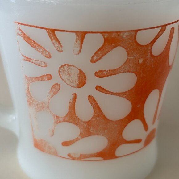 Vintage Anchor Hocking Fire King Milk Glass Mug - Picture 2 of 8